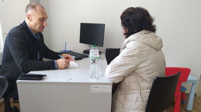 Погані дороги та відсутність транспортного сполучення. Як у міськраді вирішують проблеми городоччан