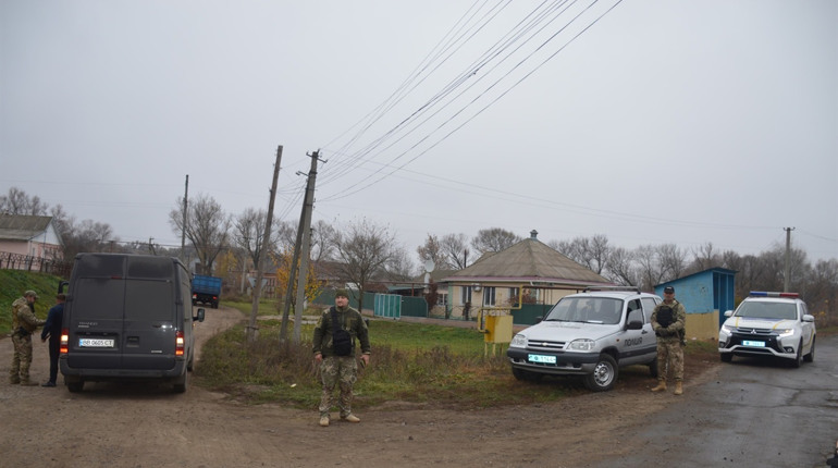У Сватовому і районі 100 силовиків відпрацьовували населені пункти: Для чого і що знайшли