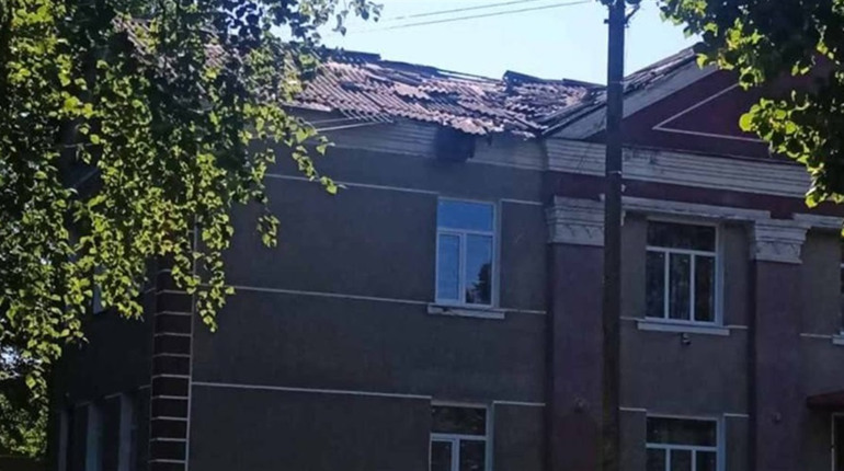 Росіяни обстріляли школу та будинок культури в селі Есманьської громади: що відомо