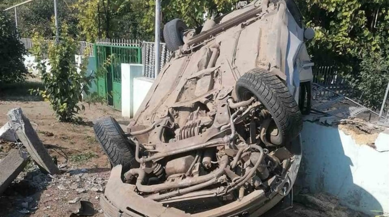 Смертельна аварія у Великому Дальнику: автомобіль врізався у стовп