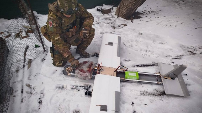 У прикордонному селі на Сумщині виявили безпілотник із протитанковою міною