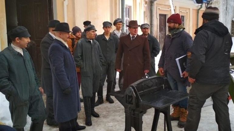 З’явився бук-трейлер кінороману Андрія Кокотюхи "Червоний. Без лінії фронту"