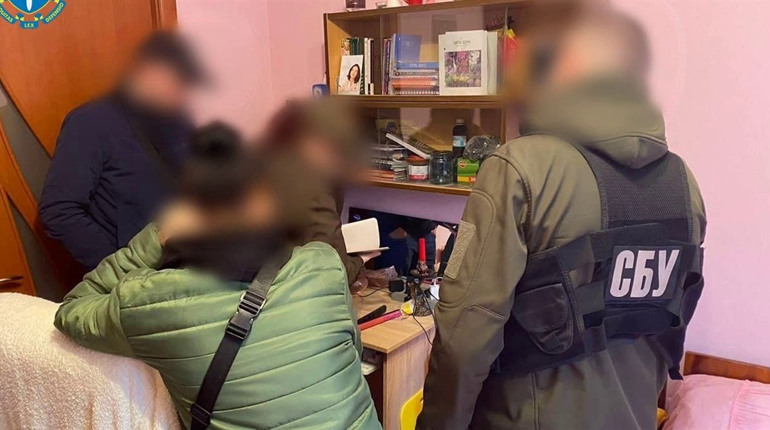 Судитимуть жительку Черкас, яка пішла на співпрацю з ворогом