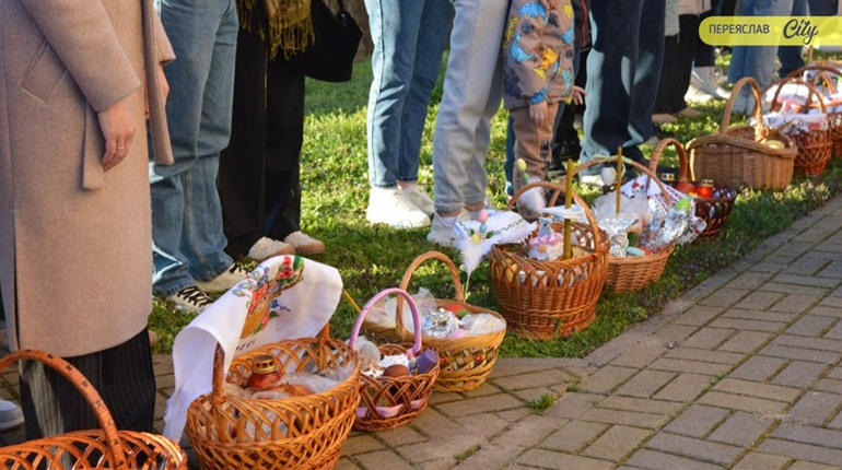 Що покласти у Великодній кошик 2026: символіка, звичаї, прикмети