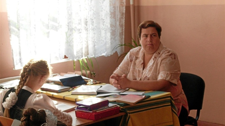 Замість квітів - подарувати життя вчительці закликав колектив школи №3 своїх учнів та батьків 