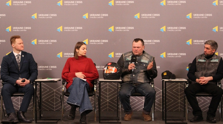 Україна запроваджує євростандарт мотошоломів: що змінює нова постанова КМУ