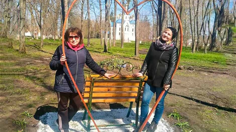 У Ставах, що на Кагарличчині, облаштували фотозону в сільському сквері