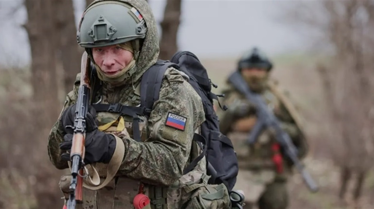 На Херсонщині окупанти змушують медиків воювати через гостру нестачу бійців