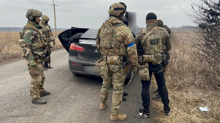 Місцеві жителі Сумщини допомагали росіянам обмінювати валюту на рублі