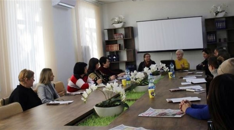 В Балті за “круглим столом” обговорили тему інтеграції вимушених переселенців у громаду
