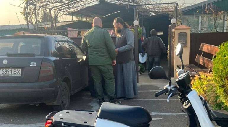 На окупованій Горностаївщині брак кадрів, не вистачає навіть проросійських священників