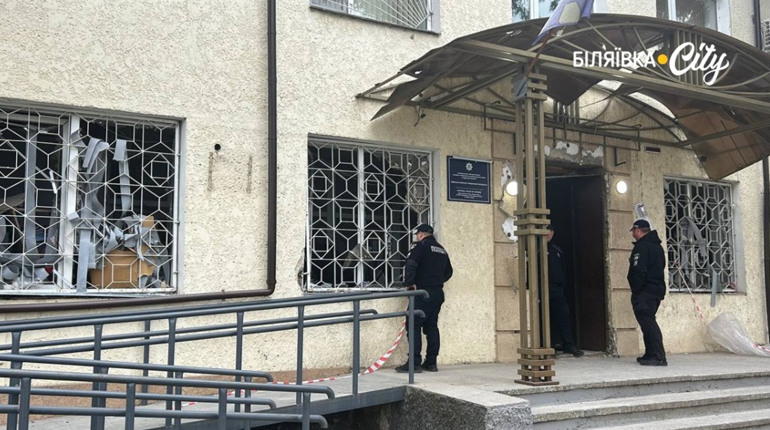 Ексклюзивні подробиці від свідків вибуху в поліцейському відділку Біляївки