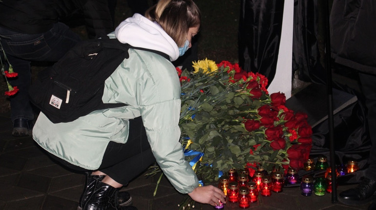 В Мелітополі вшанували пам’ять невинних, заморених голодом людей