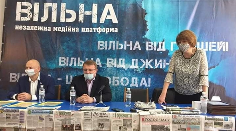 День журналіста - в умовах обмеження, але з вітаннями та нагородами