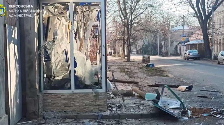 На Херсонщині окупанти завдали ударів по житлових кварталах, критичній та соціальній інфраструктурі