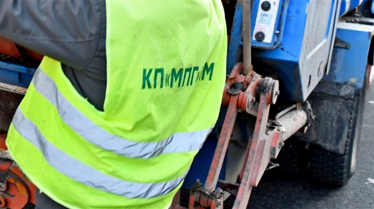 Комунальна сфера Нікополя шукає працівників: які вакансії пропонує «паркове»