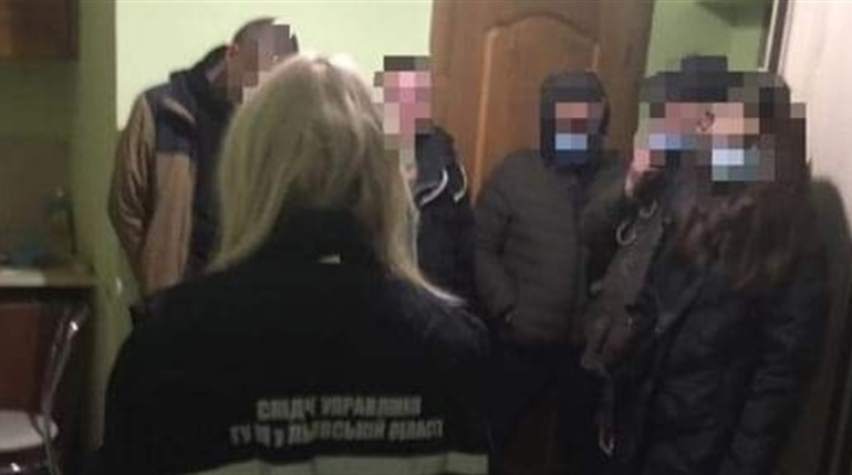 Нові деталі резонансного викрадення 19-річної дівчини: двоє підозрюваних виявилися неповнолітніми