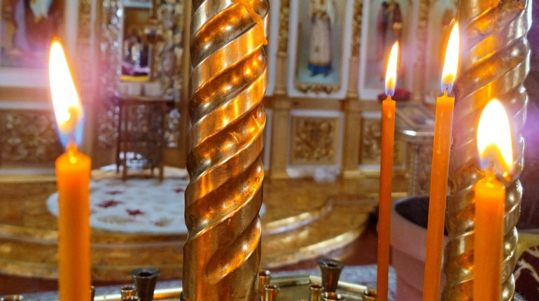 Коли в уманських храмах будуть Великодні служби і освячення пасок 16 квітня