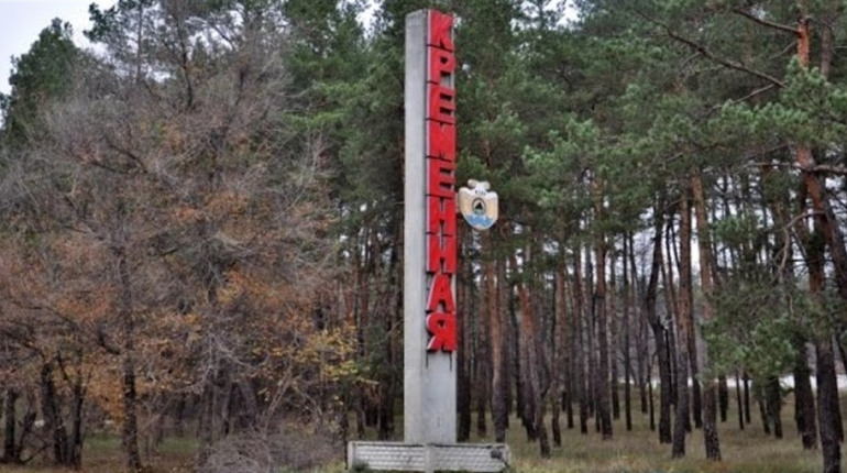 В окупованій Кремінній назвали місця влучань та імена загиблих під час обстрілу міста