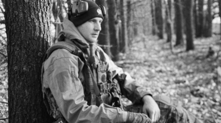 Військовому з Каховки Іллі Долматову посмертно присвоєно звання Герой України