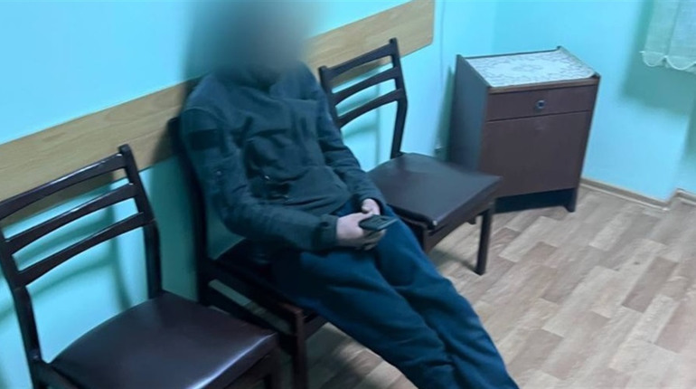 У Сарнах зупинили 30-річного водія під наркотиками