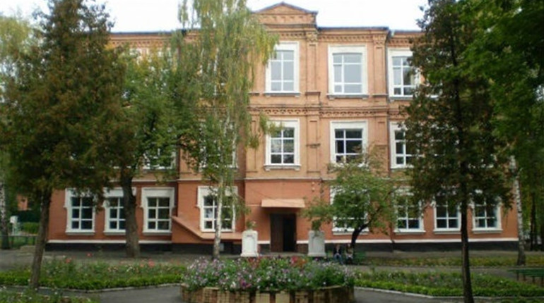 Уманська гімназія очолює рейтинг шкіл Черкащини за результатами ЗНО