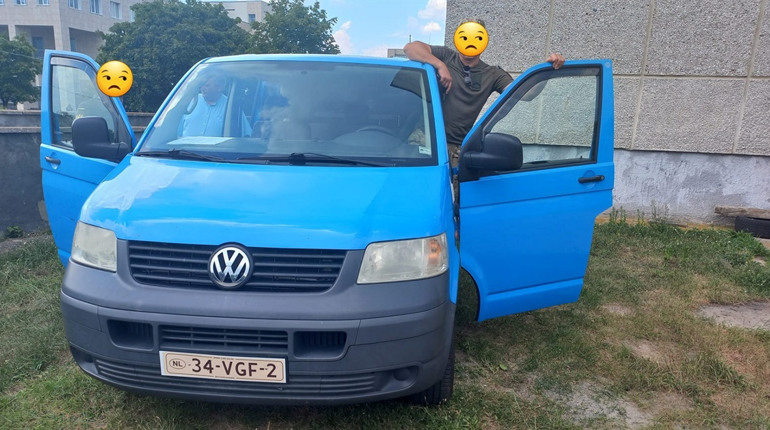 Вантажне авто для воїнів-піхотинців на фронт передала Нетішинська територіальна громада