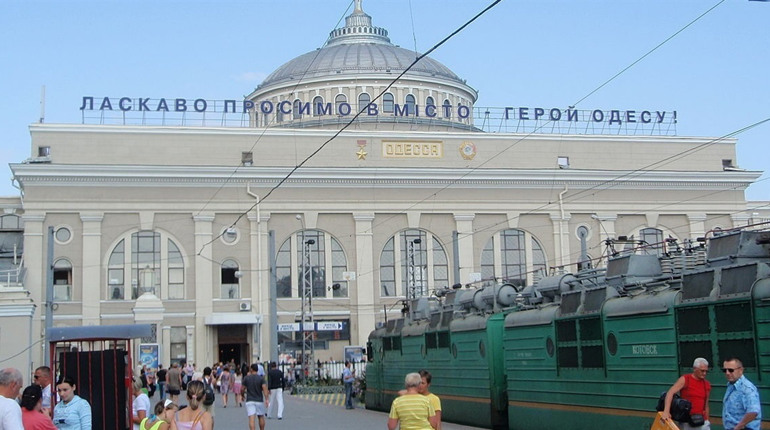 Для поїздок між областями України буде потрібен COVID-сертифікат, або тести про відсутність хвороби