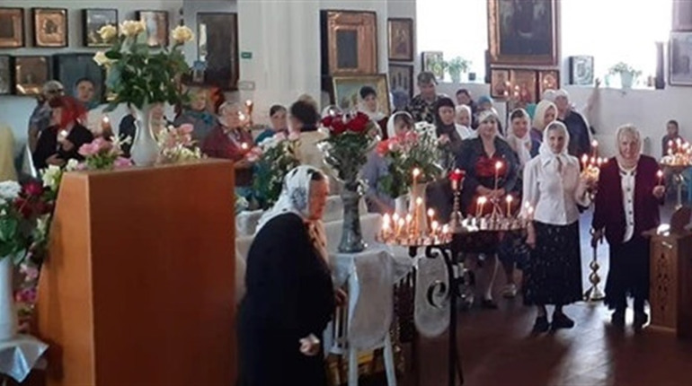 Українцям радять відсвяткувати ​​Великдень онлайн
