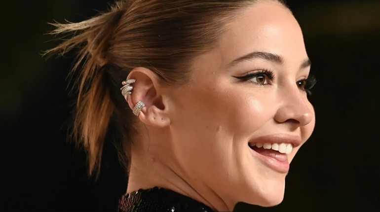 Модні срібні сережки: від масивних кафів до тендітних підвісок