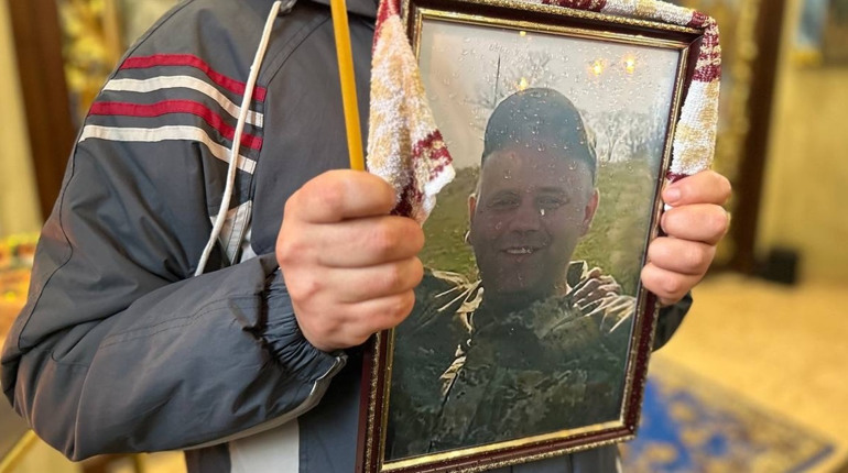 Біляївка навіки попрощалась з захисником України Сергієм Скрипником, який загинув у бою