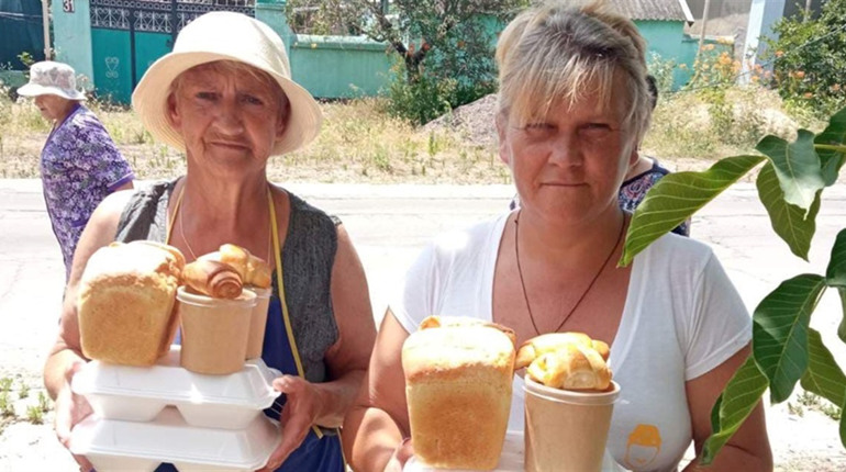 Питна вода для Херсонщини: волонтери фастівського костелу розпочали нову гуманітарну ініціативу