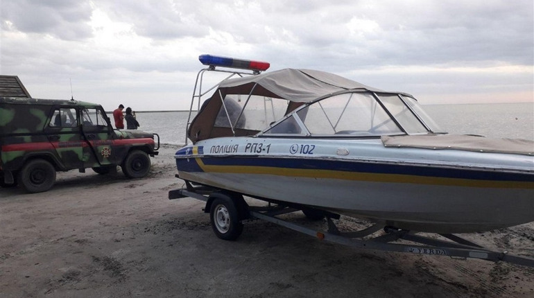 Туристов чуть не унесло в открытое море