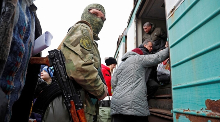 Жителів окупованих територій України, які не прийняли російське громадянство, можуть депортувати