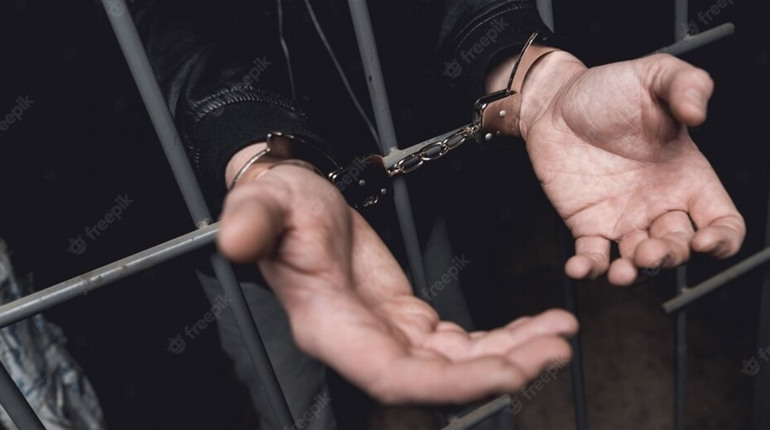 У Херсоні затримали двох підозрюваних в грабежі місцевих жителів