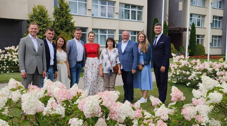 Новий етап міжнародної співпраці: Городок і Швенчіоніс підписали Меморандум