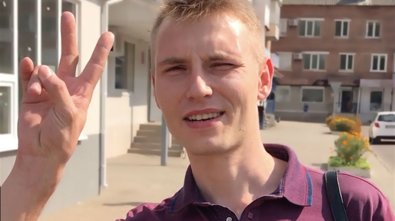 10 випадкових: як відпочивають та розважаються конотопці. Опитування на вулиці