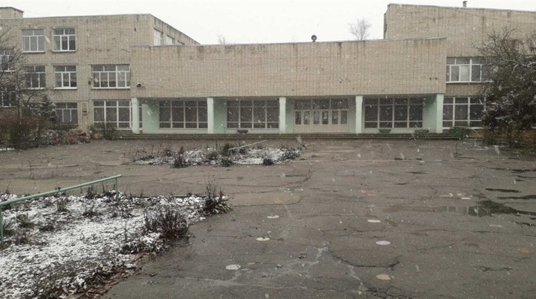 У Новій Каховці випав сніг, а в Малокаховці горів будинок