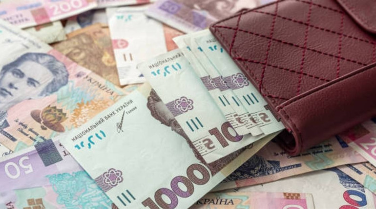 Готівки побільшало, копійки зникають: що відбувається з грошима українців