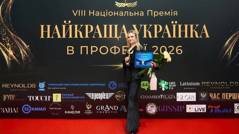 Від бухгалтерії до ТОП-100: історія успіху випускниці Шосткинського фахового коледжу