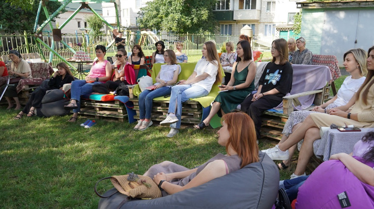 Woman Space: у Фастові жінки гуртуються задля допомоги одна одній