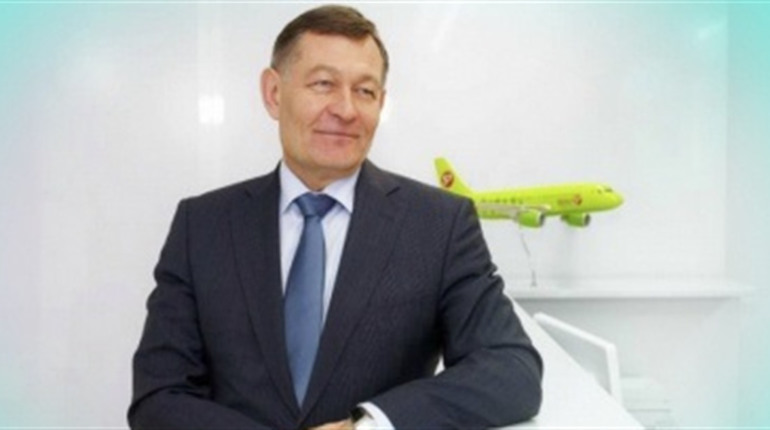 Здійснював незаконні авіаперевезення до Криму: Директору авіакомпанії загрожує в'язниця