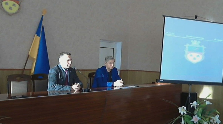 Засідання сесії Білопільської міськради не відбулося через неявку більшості депутатів