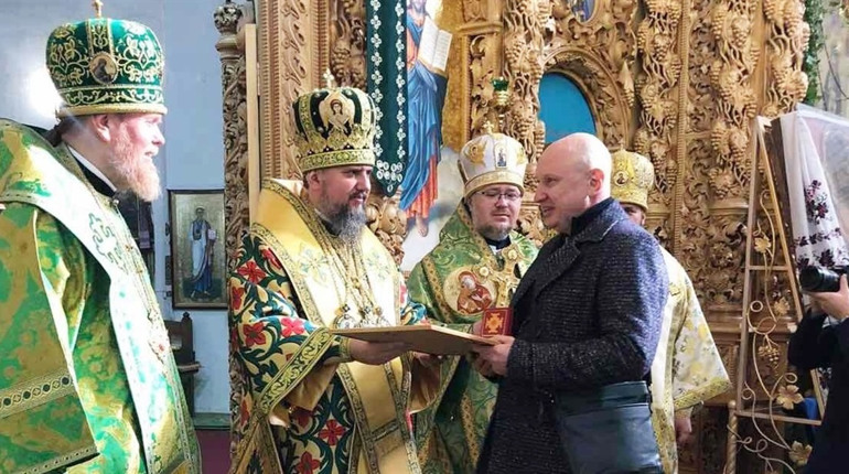 Чернігівський нотаріус Олександр Красногор нагороджений Благословенною грамотою митрополита України