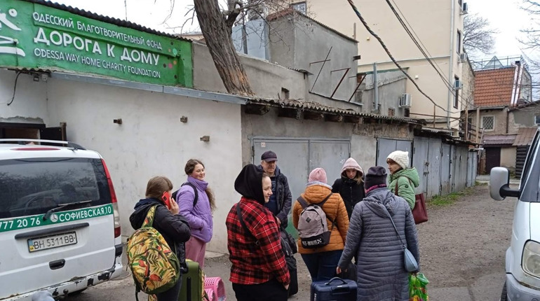 Одеський фонд допомагає біженцям, які втратили свій дім, знаходити його на Одещині