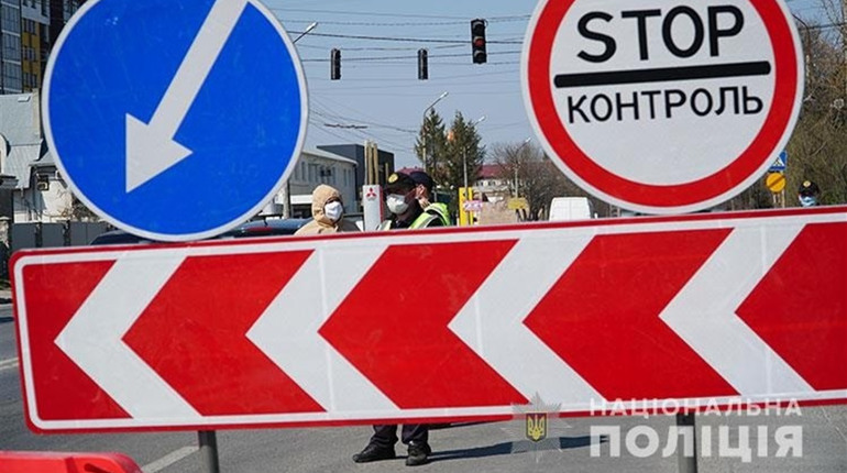 Додаткові поліцейські пости облаштують в передмісті Почаєва через поширення COVID-19