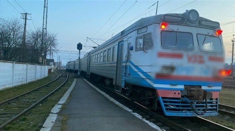 В Одесі під Іванівським мостом потяг наїхав на велосипедистку: вона загинула на місці