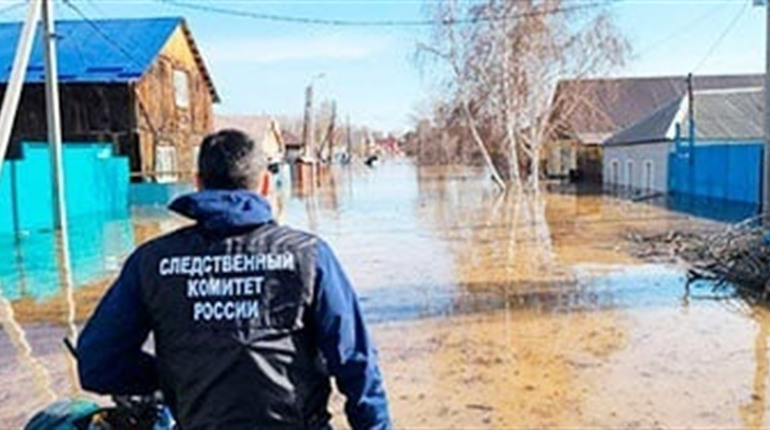 Відплата за Каховську ГЕС: у російському Орську прорвало дамбу
