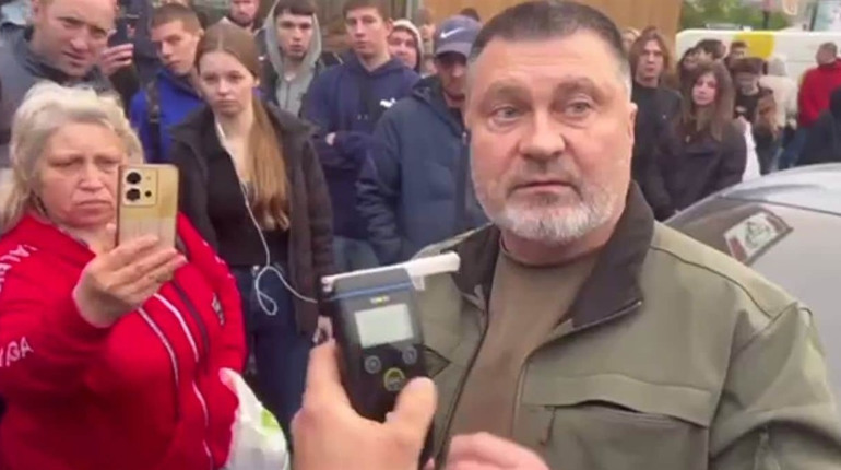 Майбоженка звільнено з посади голови Броварської РДА: п'яний посадовець збив чотирьох людей