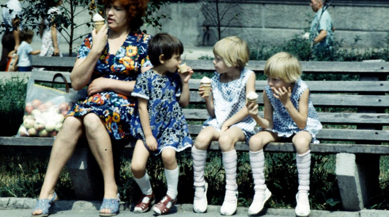 Як виглядали херсонці у 1979 році — дивимось фото польського фотографа Єжи Карнасевича
